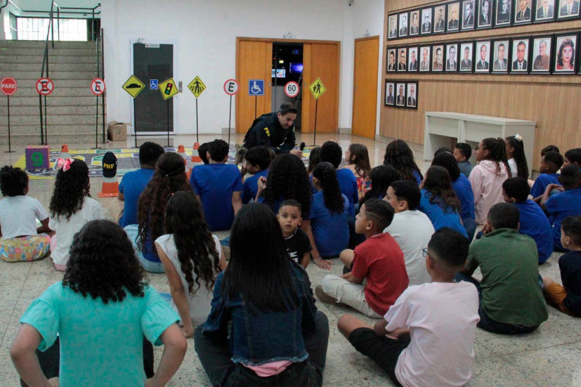 Câmara Municipal celebra o Dia das Crianças com manhã especial para filhos de servidores e alunos da rede pública