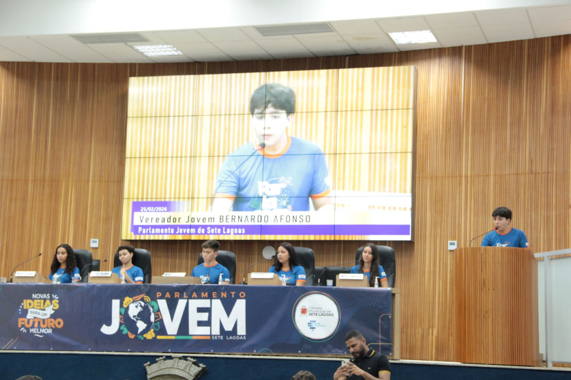 Câmara Municipal estreia atividades de 2026 do Parlamento Jovem