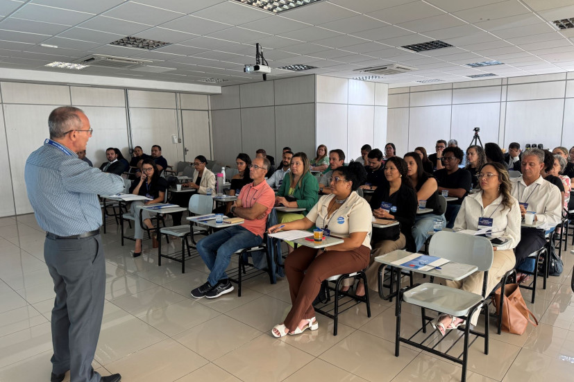 Escola do Legislativo realiza workshop sobre licitações e gestão pública 