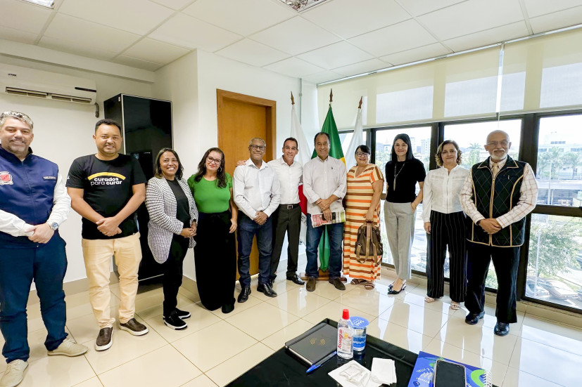 Representantes da Cáritas Diocesana de Sete Lagoas se reúnem com presidente da Câmara para debater propostas ambientais