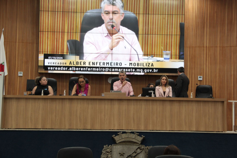 Câmara de Sete Lagoas debate prevenção e atendimento à saúde da mulher em audiência do Outubro Rosa
