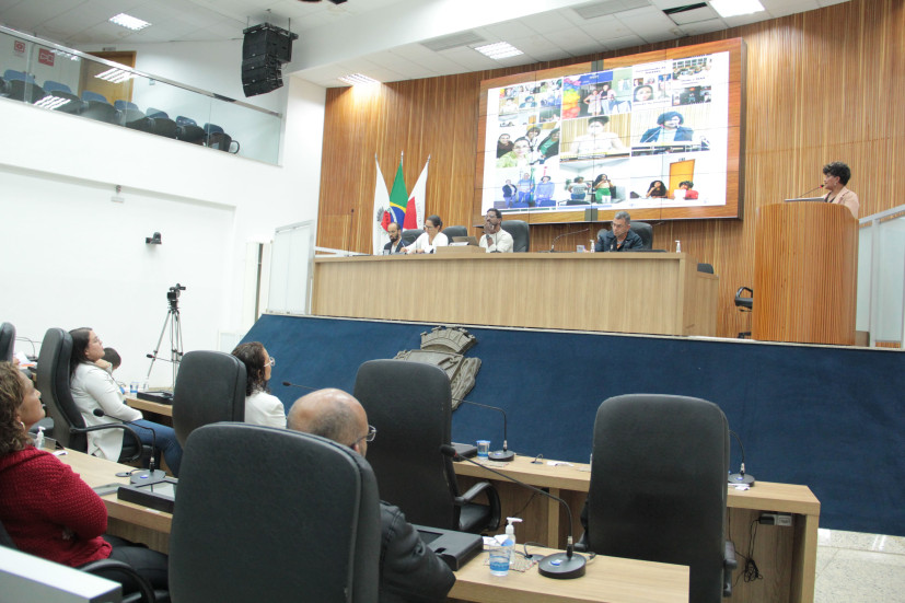 Câmara de Sete Lagoas debate valorização e ampliação da equipe psicossocial na rede municipal de ensino