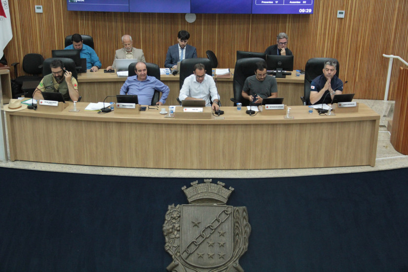 Câmara Municipal de Sete Lagoas realiza 28ª Reunião Ordinária com debate sobre violência contra a mulher