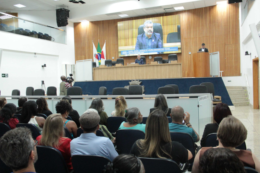 Sessão Solene homenageia Conselho Municipal de Educação de Sete Lagoas